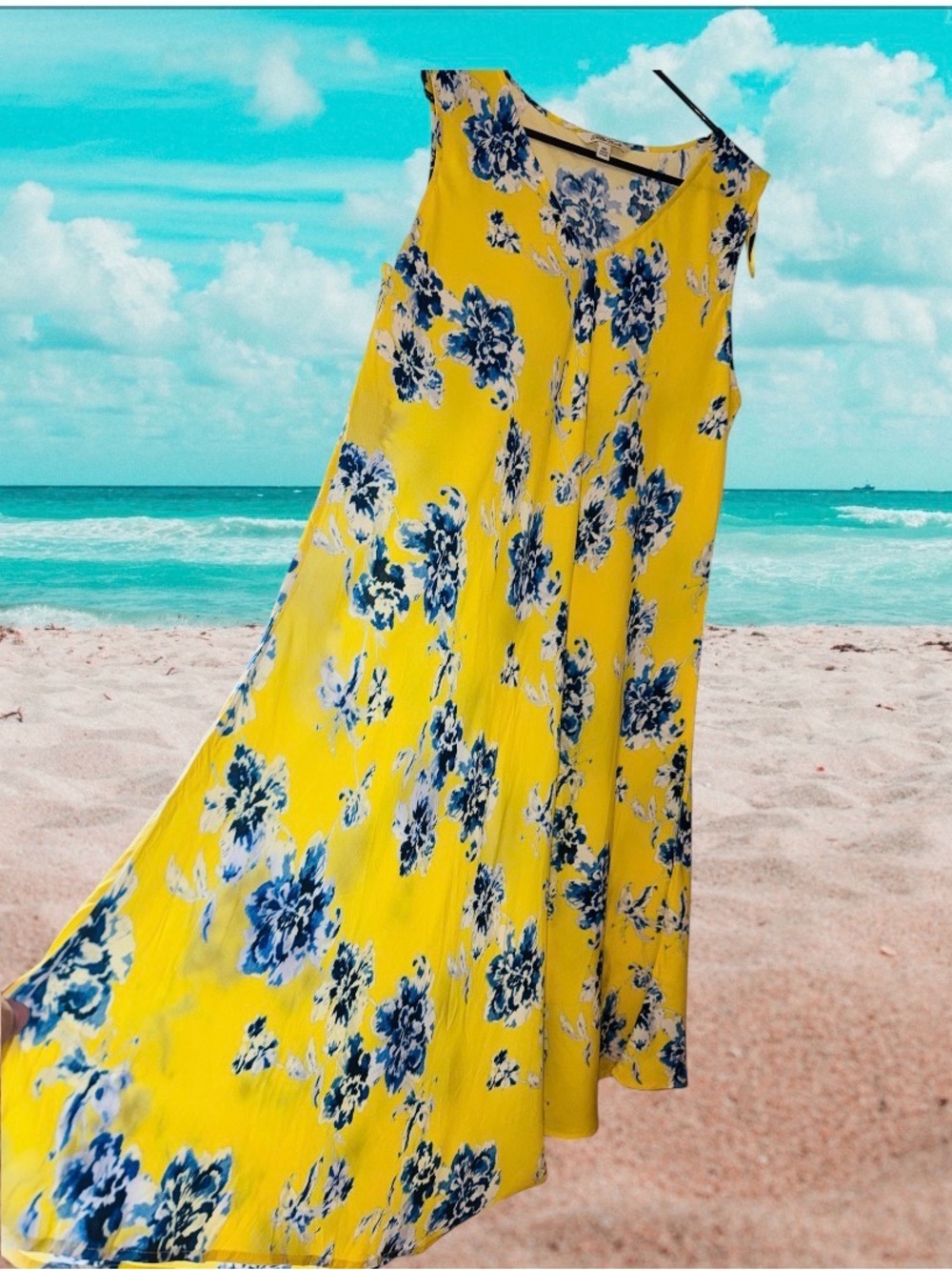 The Pioneer Woman Yellow Dress with Blue Floral Pattern. Size XXL